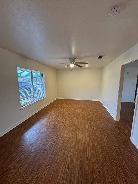 Van Alstyne, TX 75495,292 W Van Alstyne Parkway