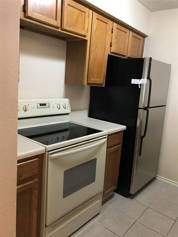 Dallas, TX 75243,9807 Walnut Street #303