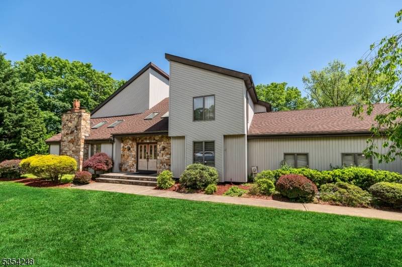 Totowa Boro, NJ 07512,81 Columbus Ave