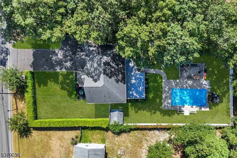 Howell Twp., NJ 07731,24 Friendship Rd