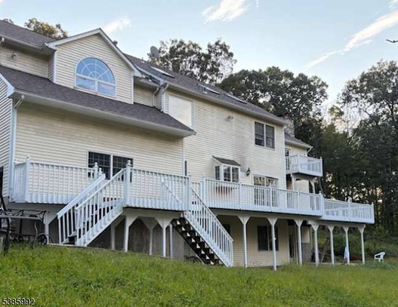 Tewksbury Twp., NJ 08833,72 Bissell Rd