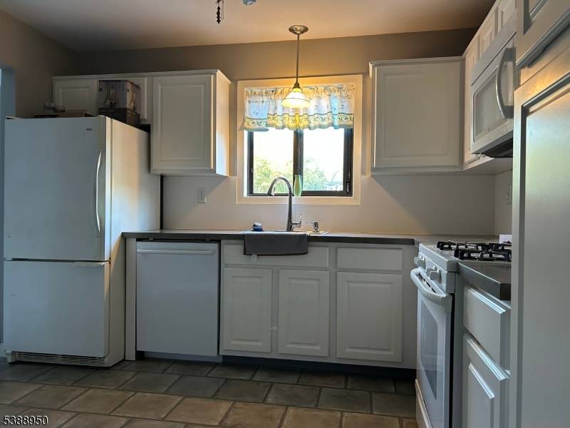 Hardyston Twp., NJ 07419,85 Shady Ln