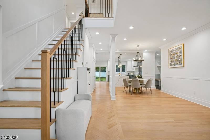 Livingston Twp., NJ 07039,18 Glendale Ave