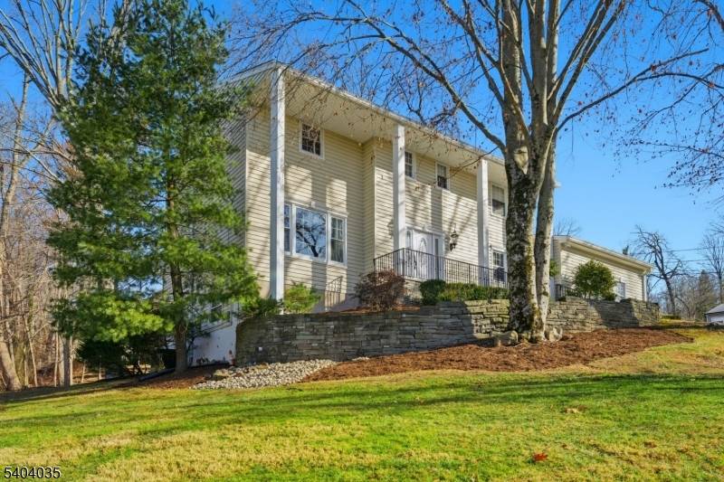 Wayne Twp., NJ 07470,119 Herrick