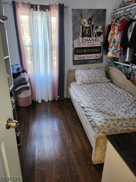 Paterson City, NJ 07504,671 E 22Nd St #2