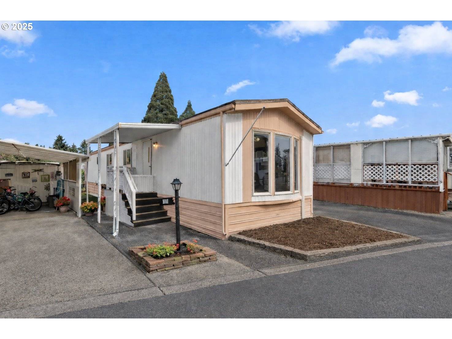 Canby, OR 97013,620 SE 2ND AVE #11