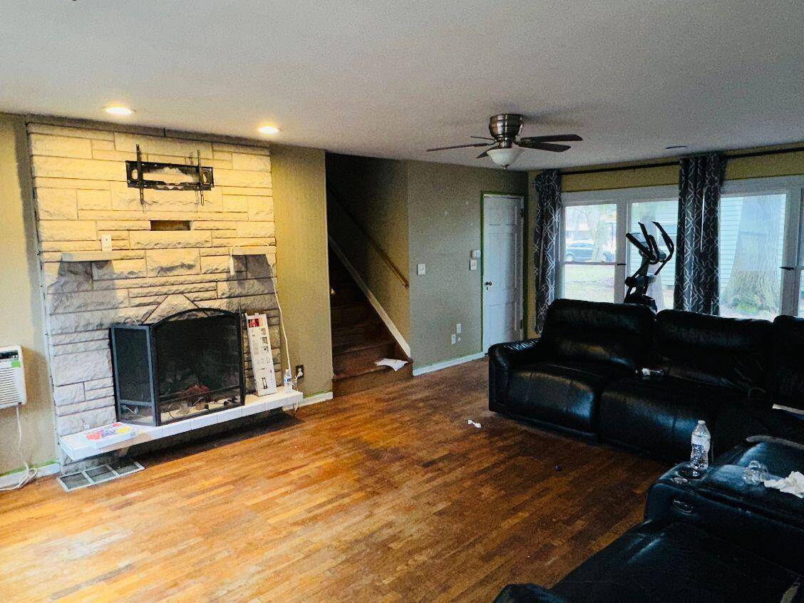 Edwardsburg, MI 49112,70945 Ridgewood DR