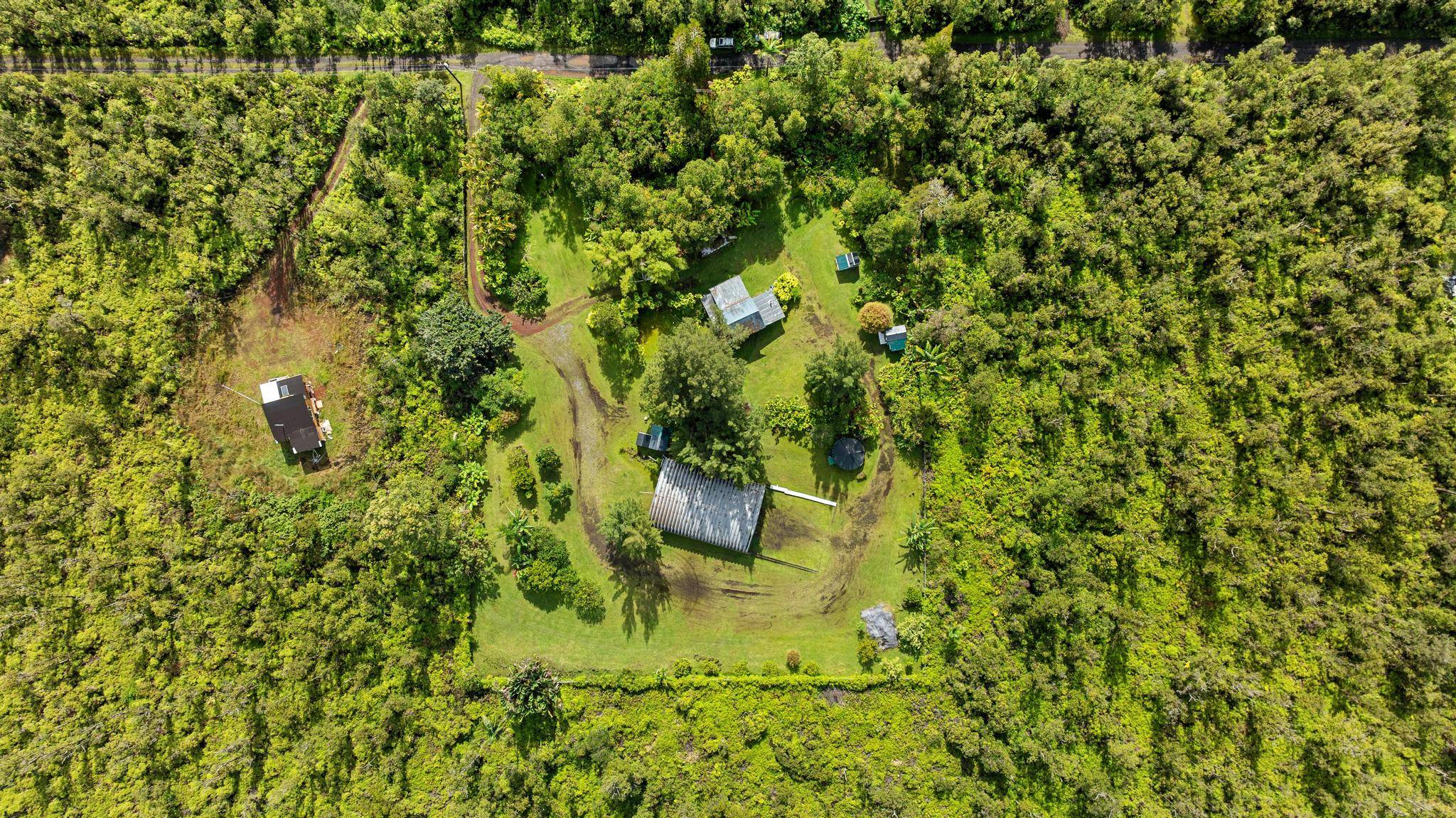 Mountain View, HI 96771,11-1860 MAHINA ST