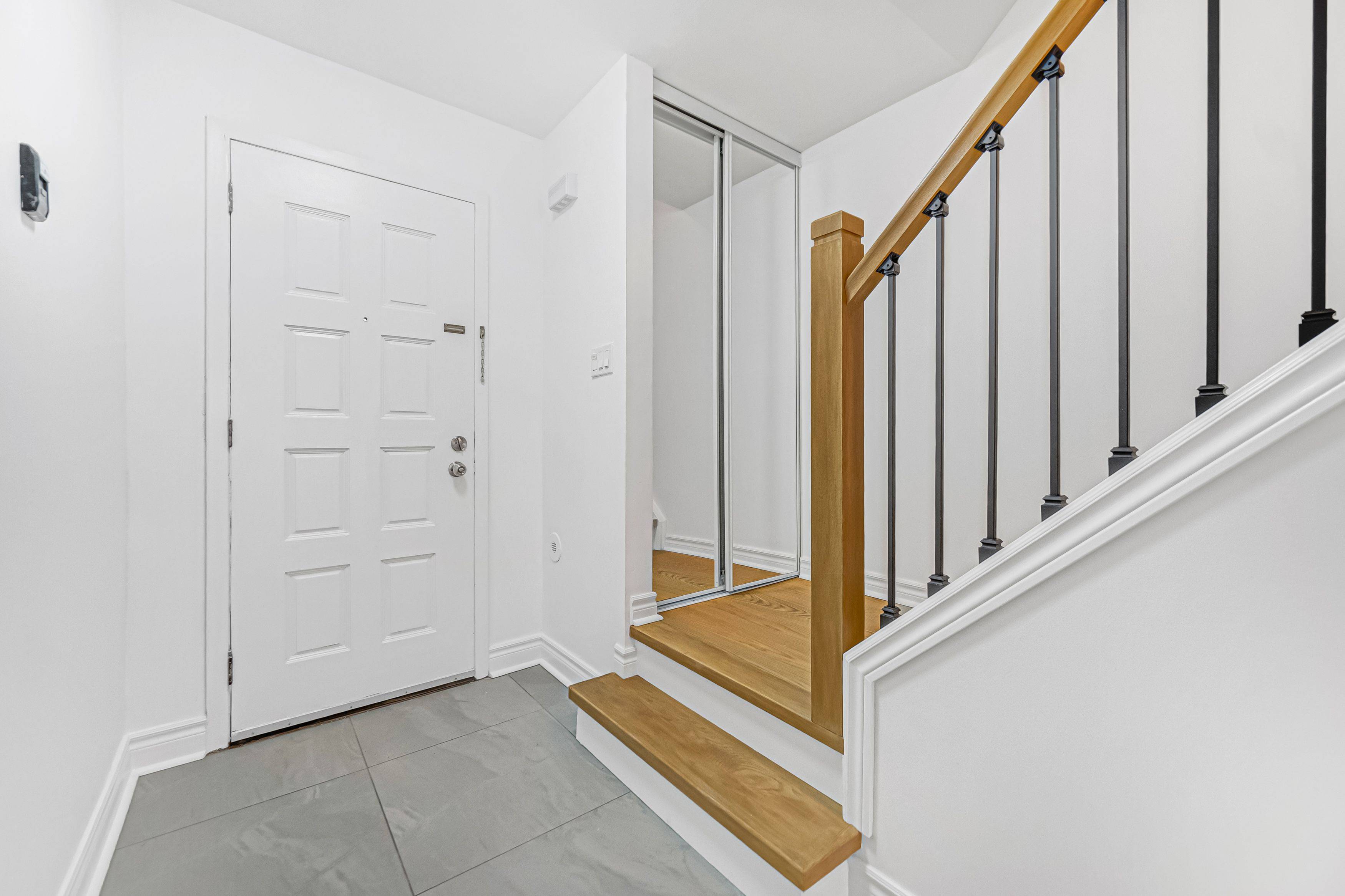 Toronto C15, ON M2J 4H9,70 Elsa Vine WAY