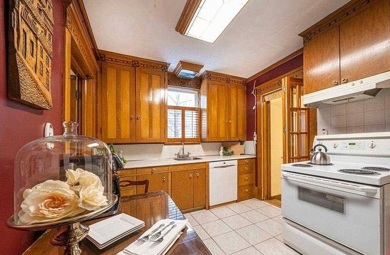 Toronto E07, ON M1S 1N1,12 Lockie AVE