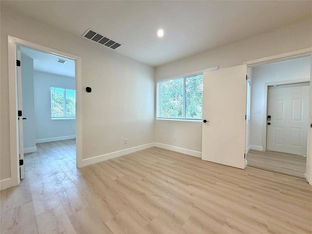 Fort Lauderdale, FL 33311,2943 NW 13th St