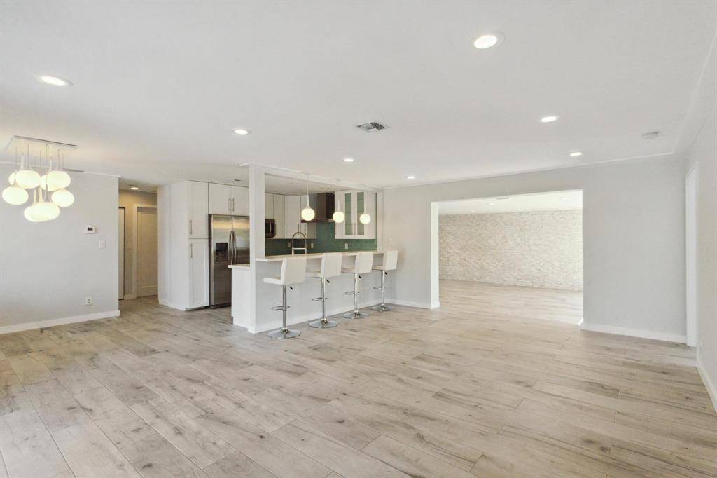 Fort Lauderdale, FL 33305,2020 N Victoria Park Rd