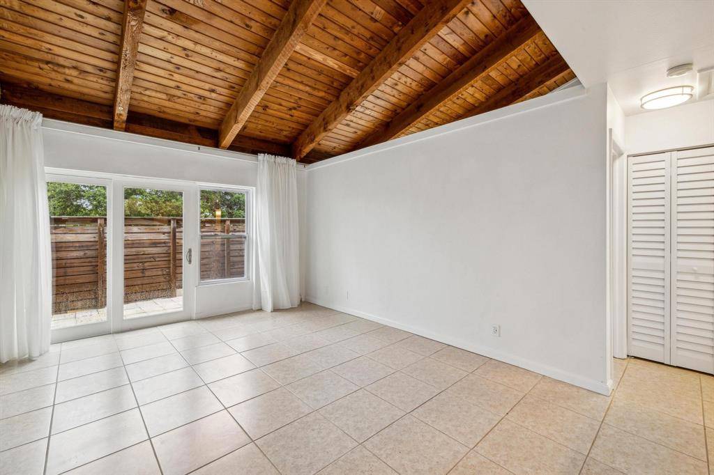 Fort Lauderdale, FL 33316,410 SE 13th St #4