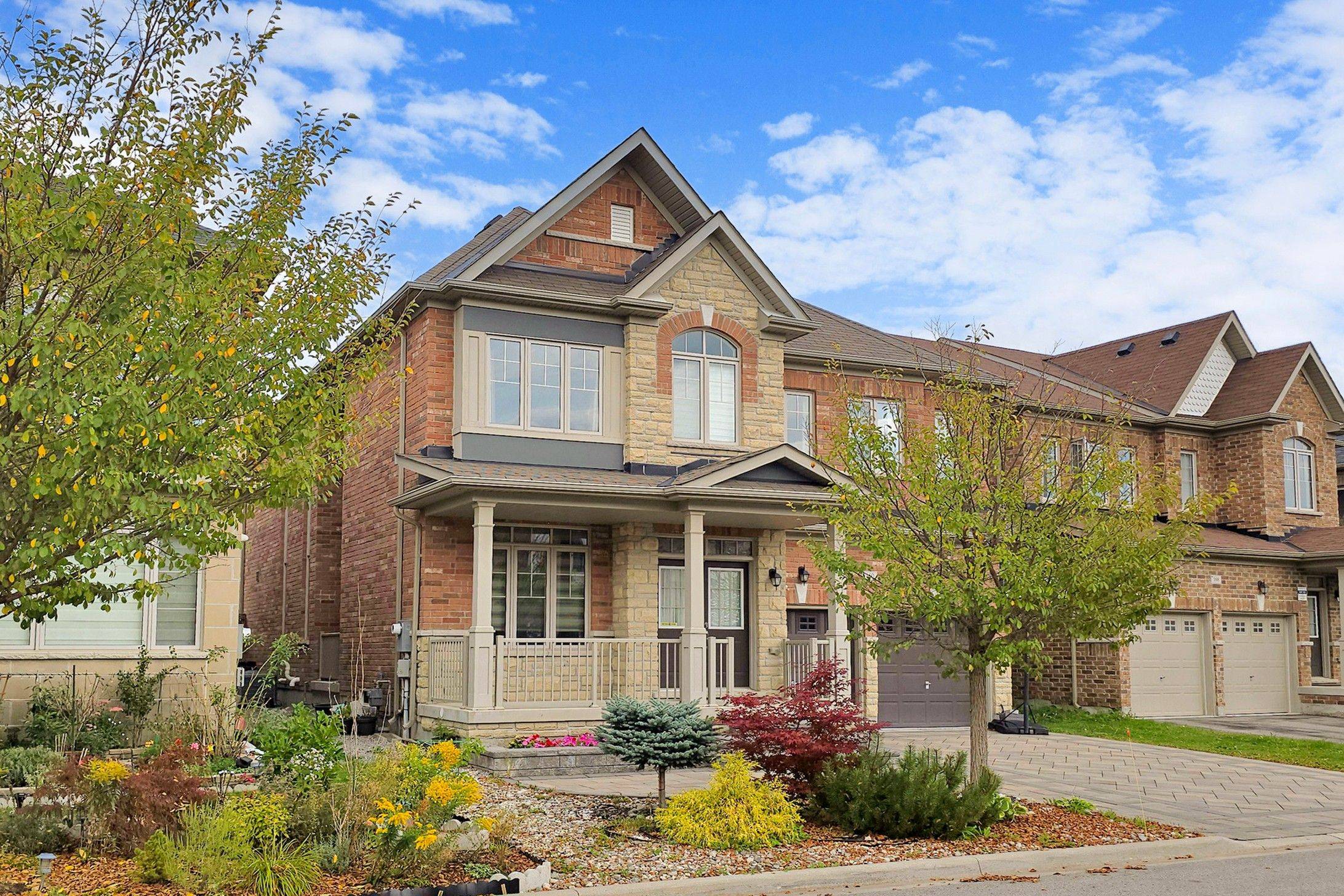 Aurora, ON L4G 0V6,160 Roy Harper AVE