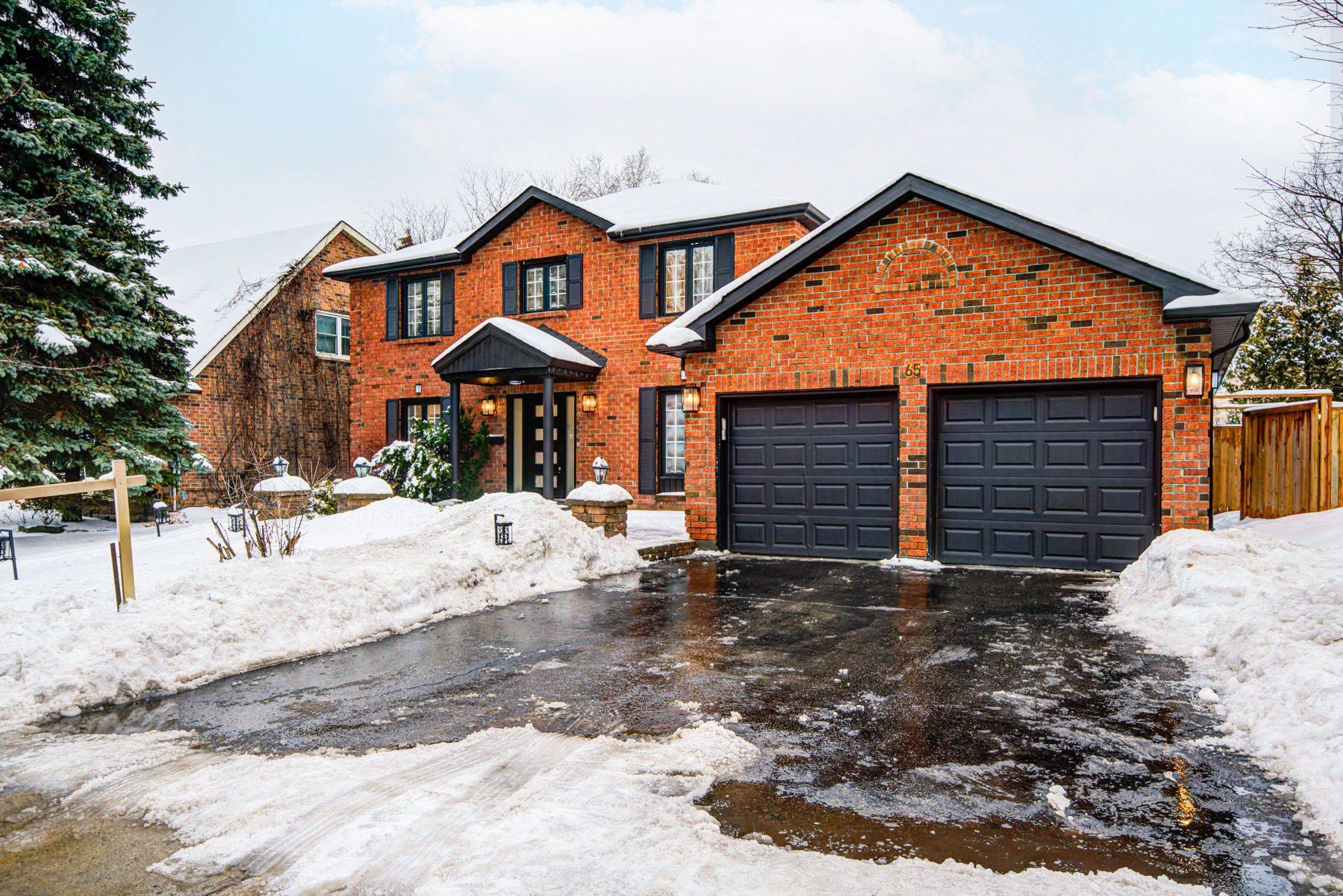 Richmond Hill, ON L4E 2S6,65 Worthington AVE