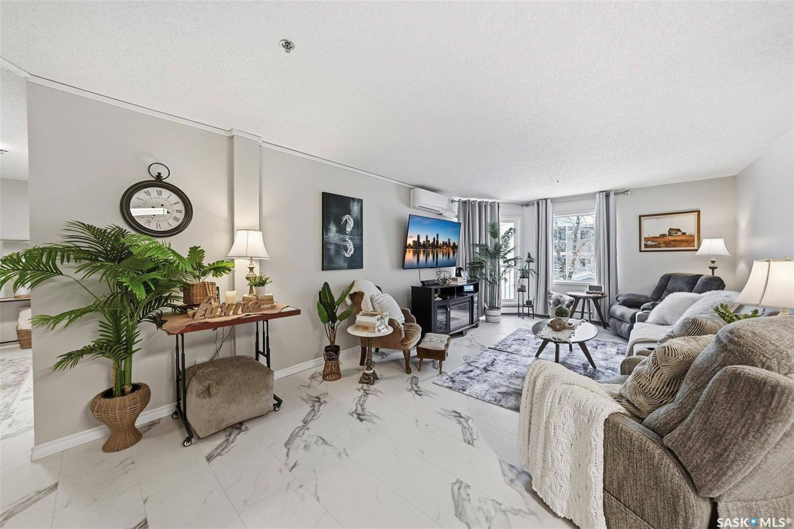 Saskatoon, SK S7K 7Y3,301 Cree CRESCENT #209