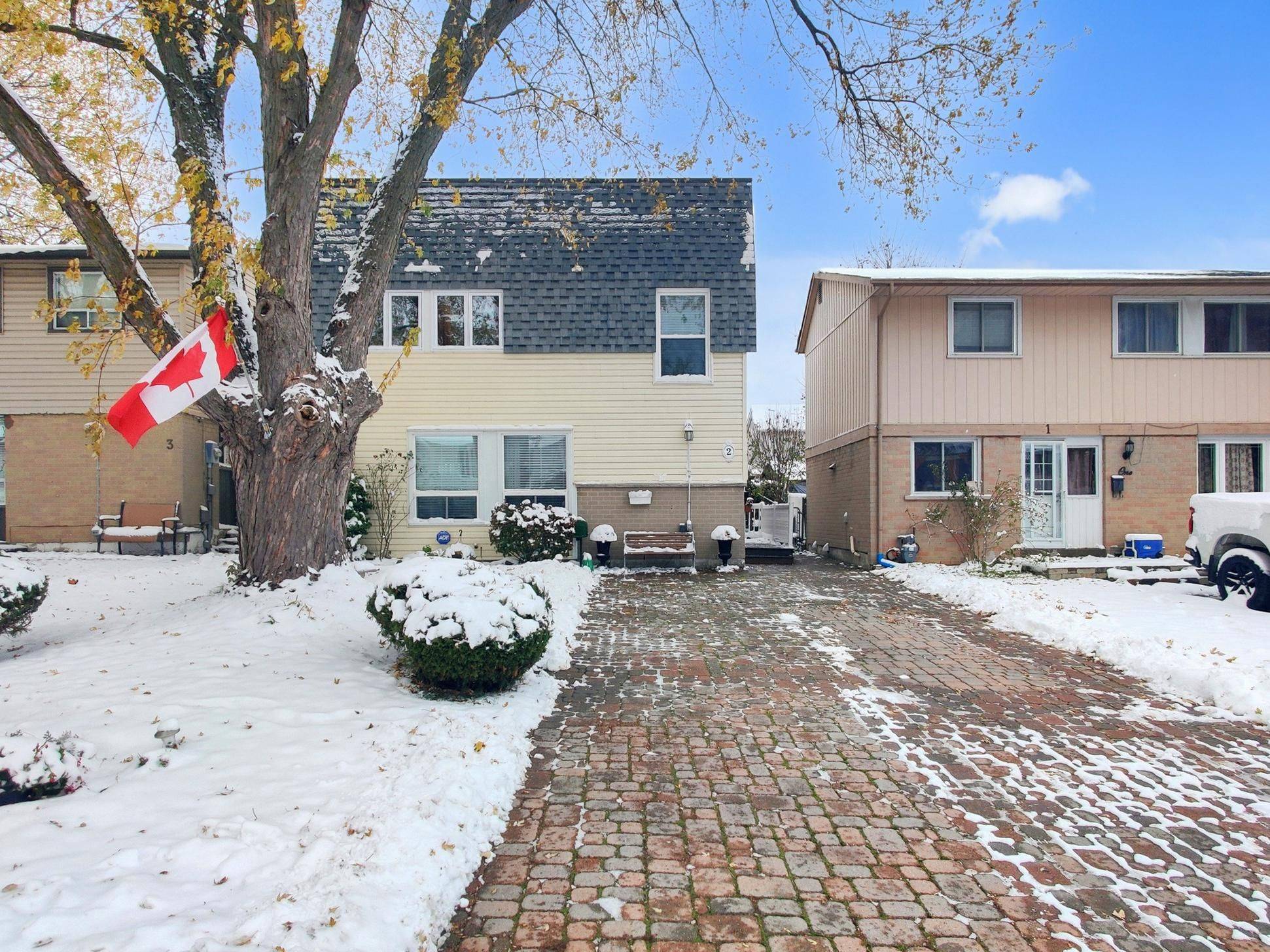 Brampton, ON L6S 2K3,2 Grove Park SQ