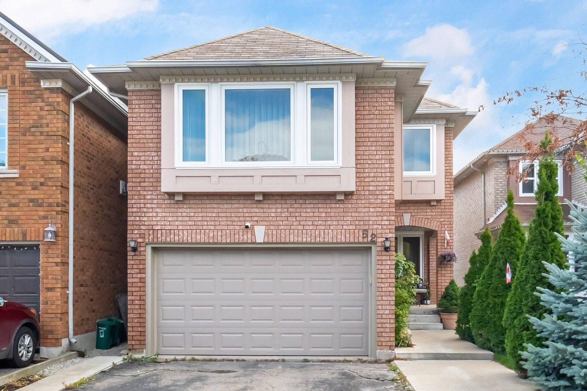 Brampton, ON L6R 1J9,52 Wildberry CRES