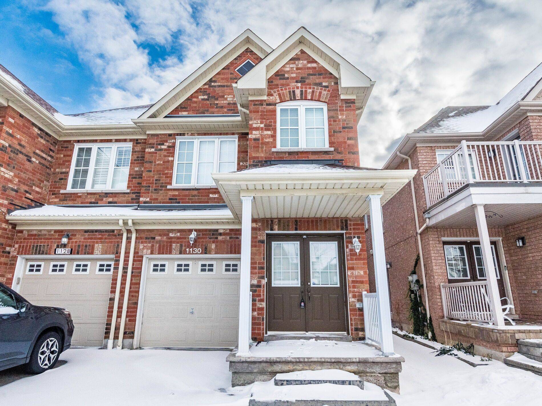 Mississauga, ON L5W 1Z8,1130 Hickory Hollow GLN