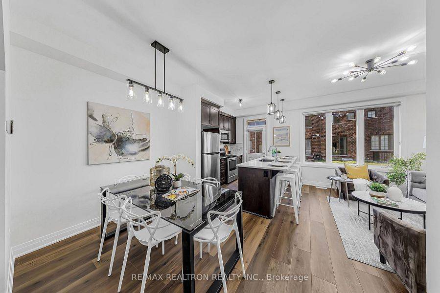 Brampton, ON L7A 0A9,8 Emily ST