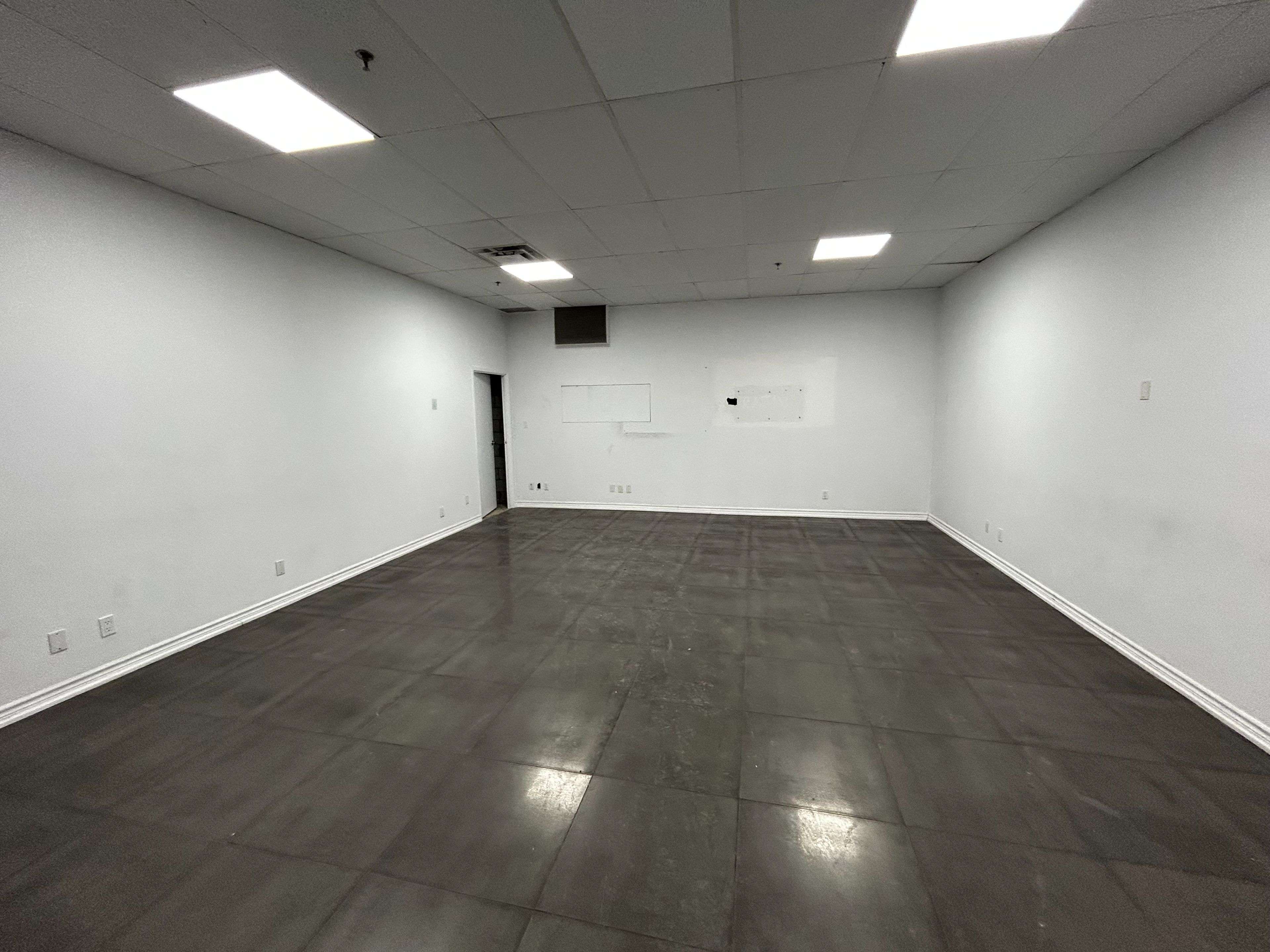 Mississauga, ON L5T 2N9,428 Gibraltar DR ##2-3