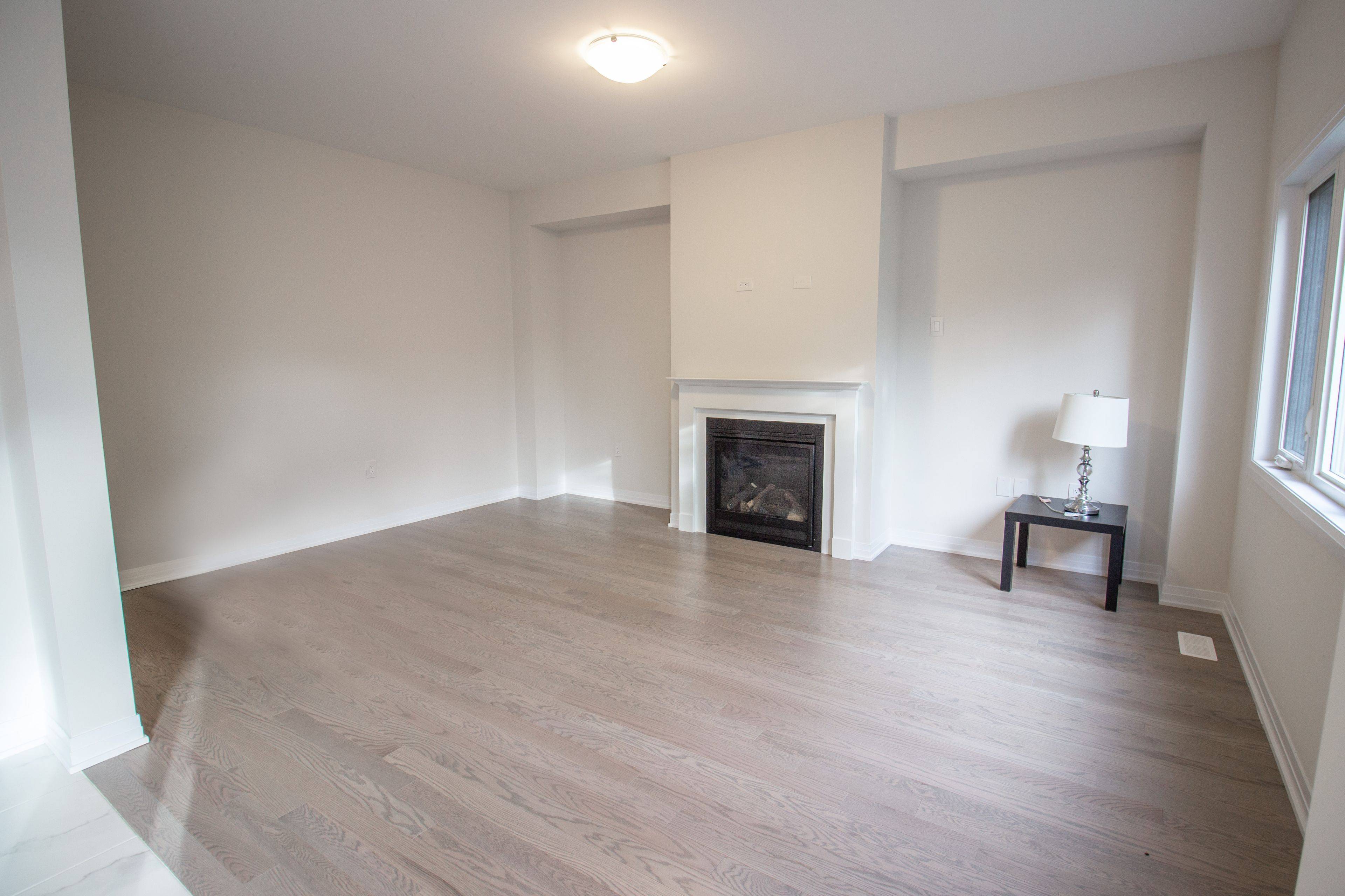 Wellington North, ON N0G 1A0,225 Dingman ST