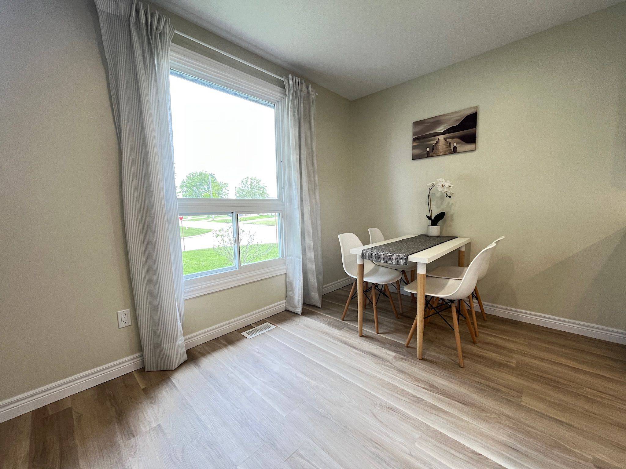 St. Clair, ON N0N 1H0,1578 Councillors ST