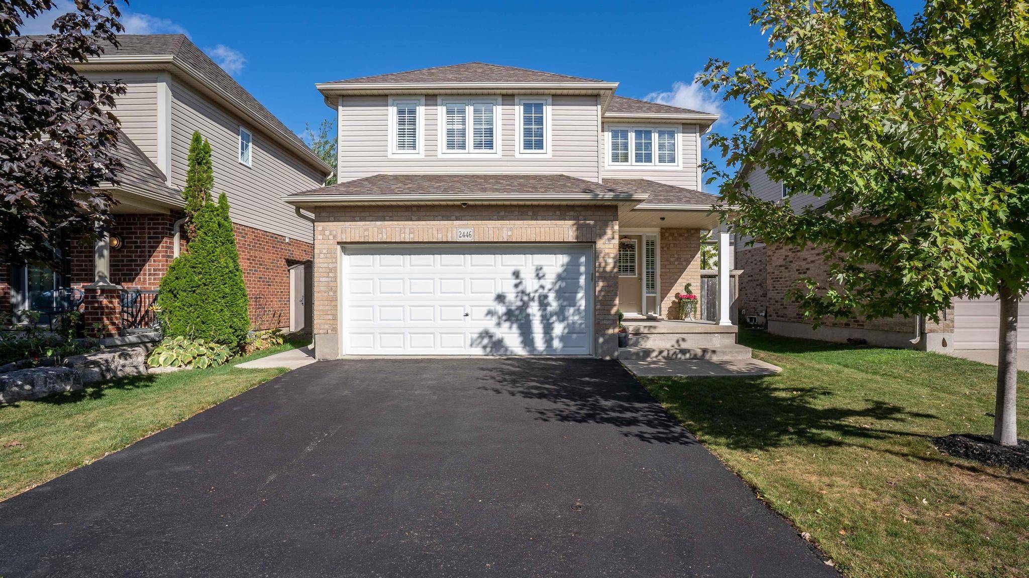 London South, ON N6M 0B3,2446 Asima DR