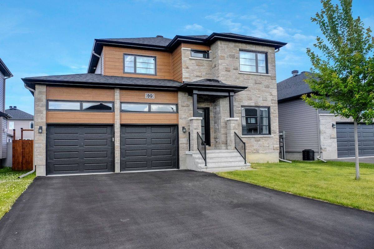 Russell, ON K4R 0G3,609 Misty ST