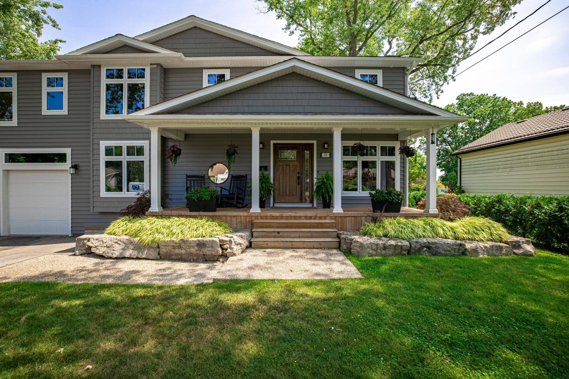 Welland, ON L3C 2Y3,74 Montgomery RD