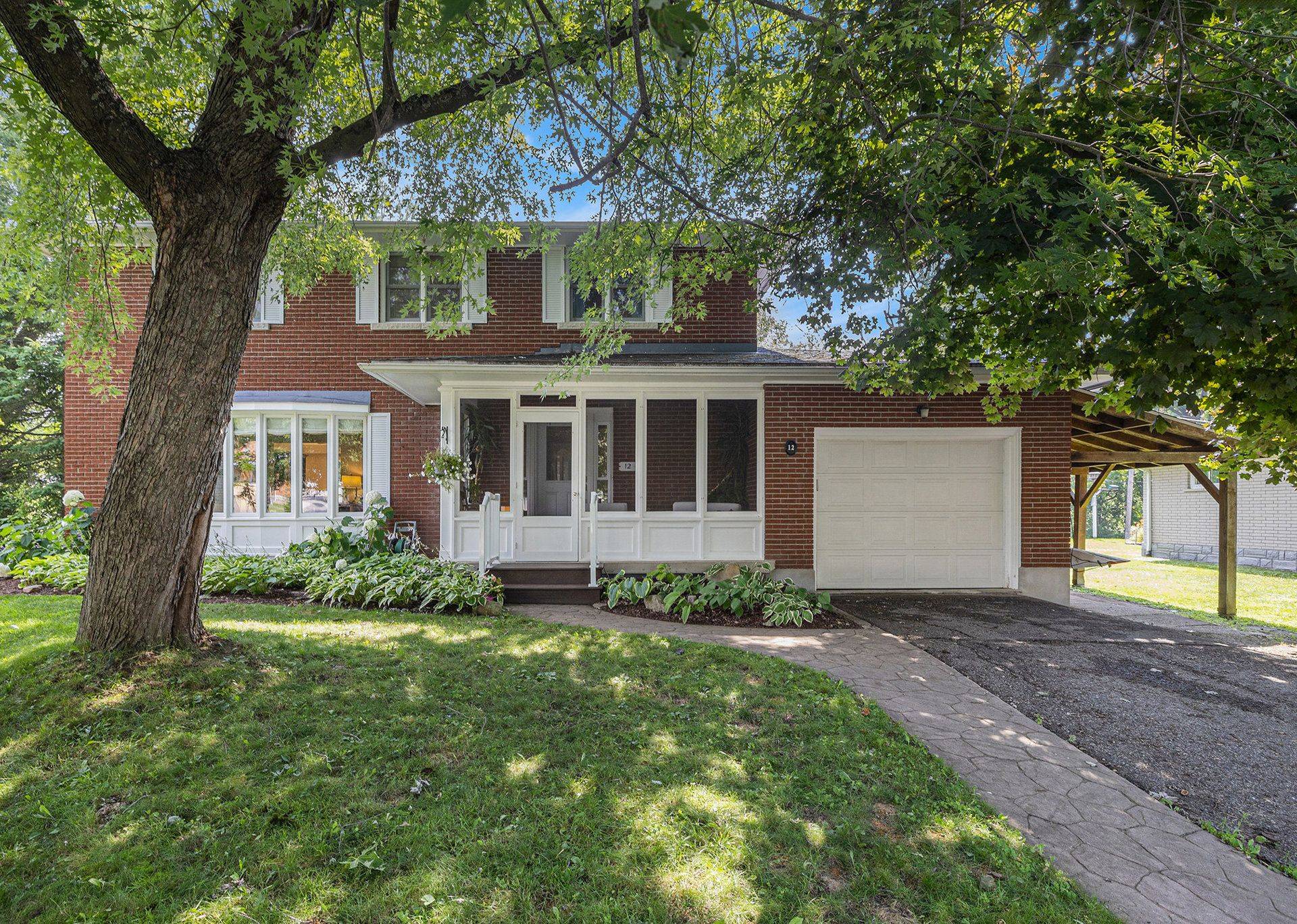 Perth, ON K7H 2L2,12 Glenview CRES