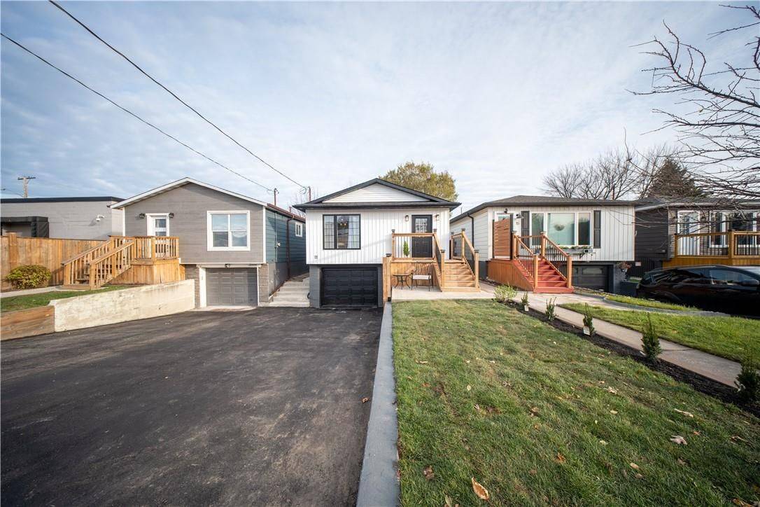 Hamilton, ON L8G 4A8,11 Garside AVE S