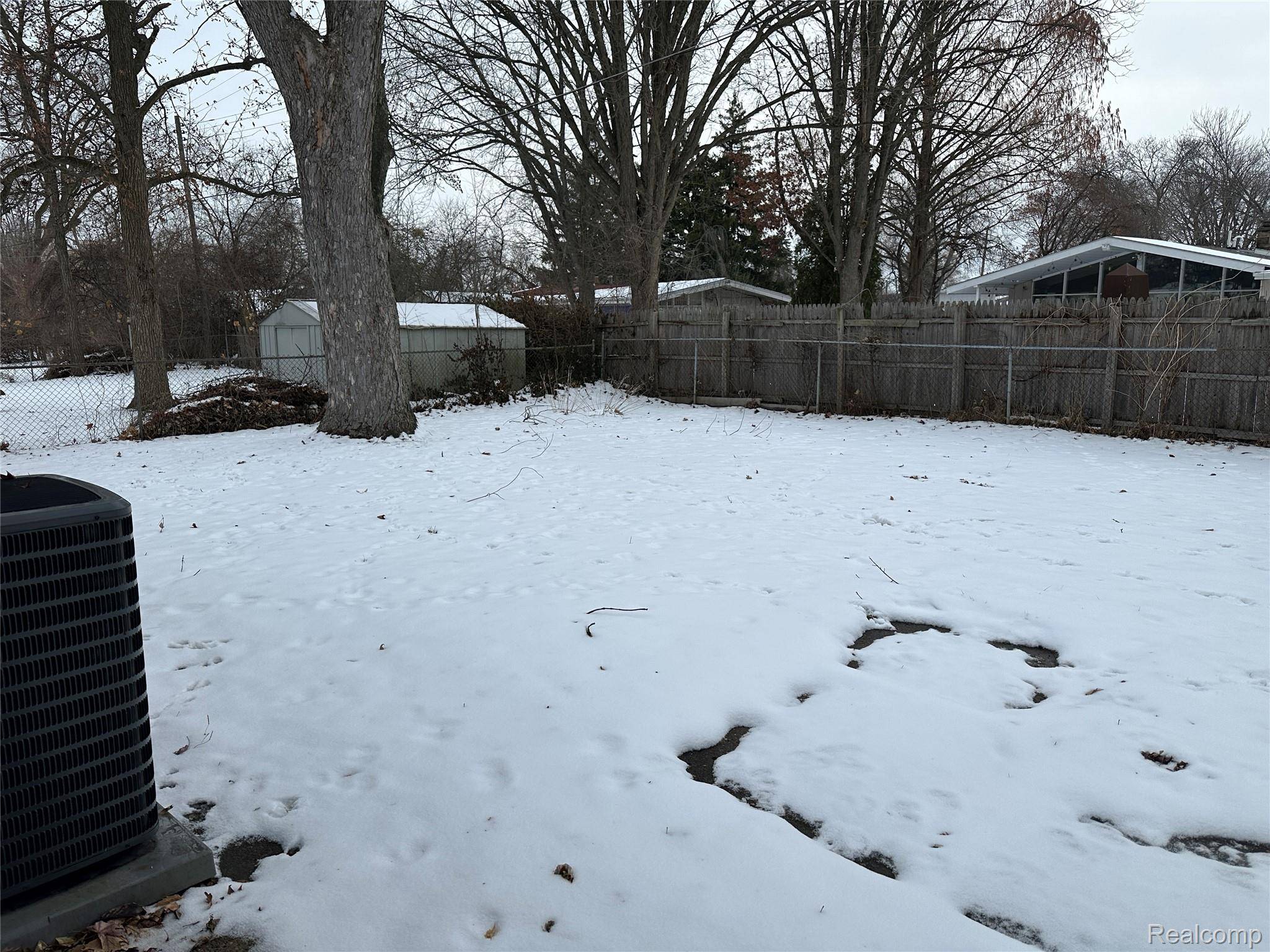 Flint, MI 48507,1902 Windsor LN