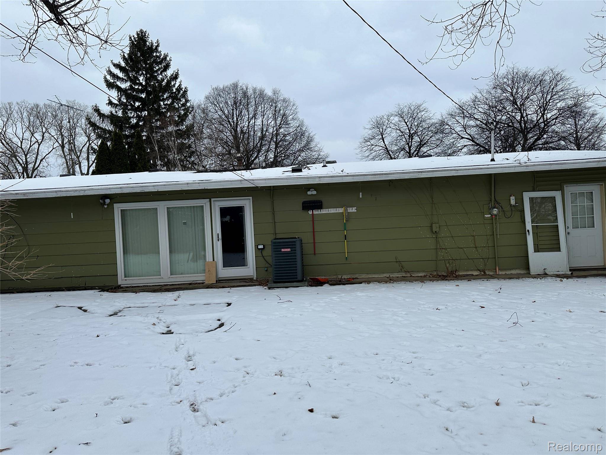 Flint, MI 48507,1902 Windsor LN