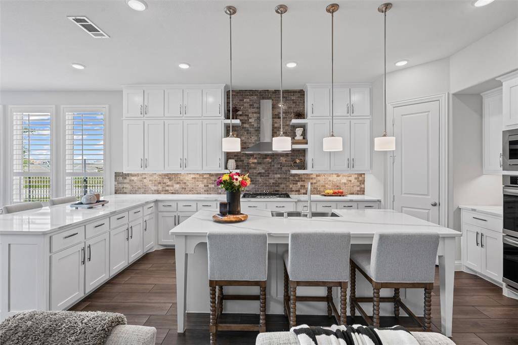 Fort Worth, TX 76008,1720 Rolling Heights Lane