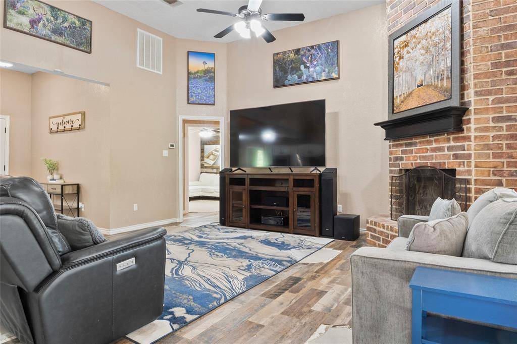 Sunset, TX 76270,483 County Road 1591