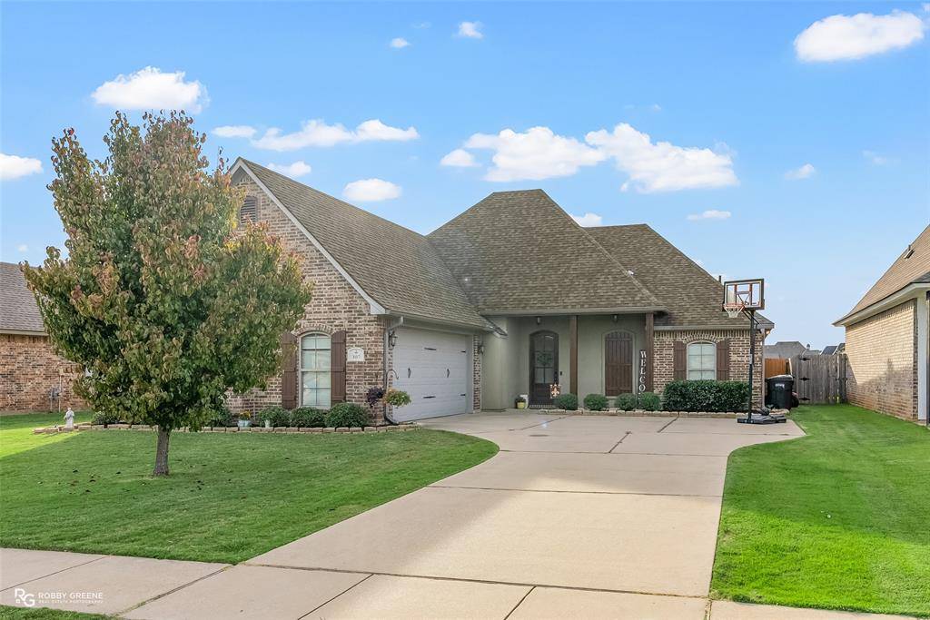 Benton, LA 71006,307 Newport Lane