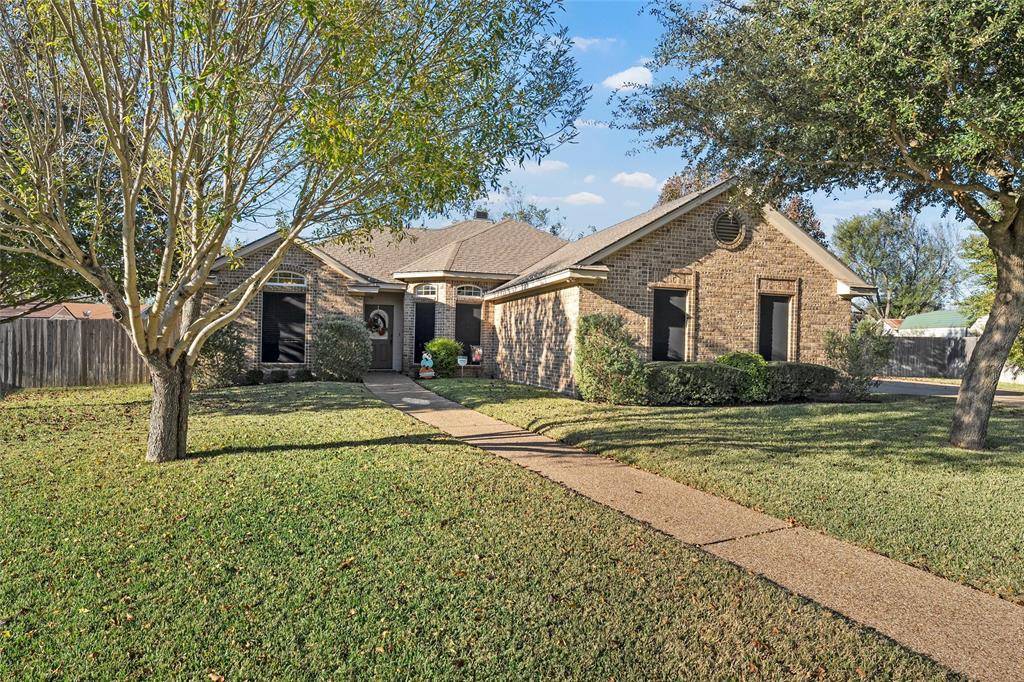Hewitt, TX 76643,142 Phillip Circle