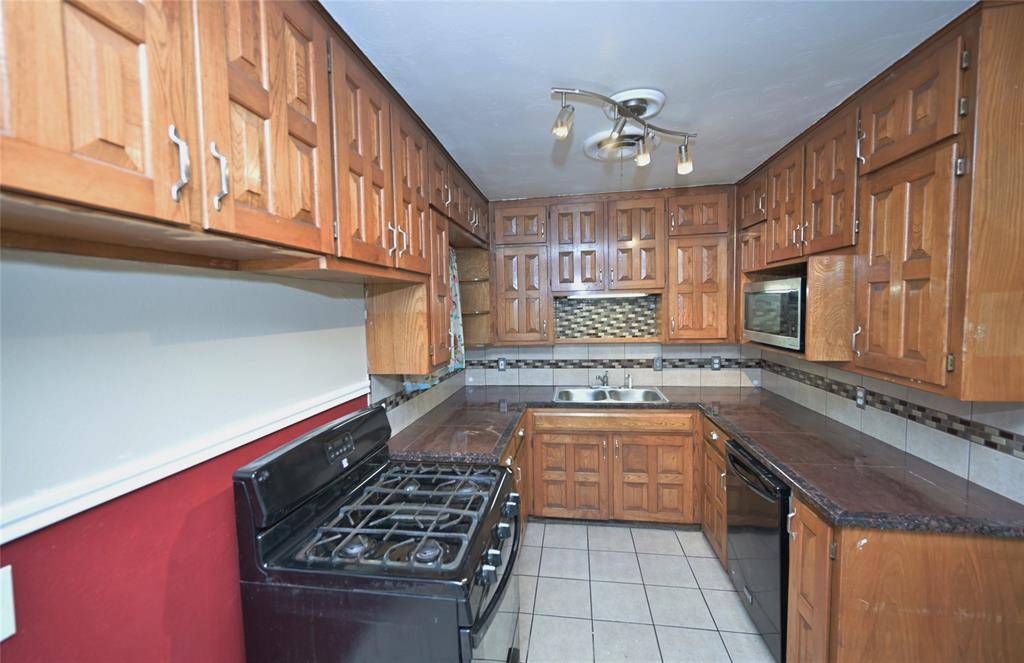 Arlington, TX 76013,1804 England Road