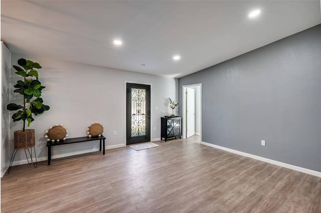 Lake Dallas, TX 75065,718 Glen Rhea Drive