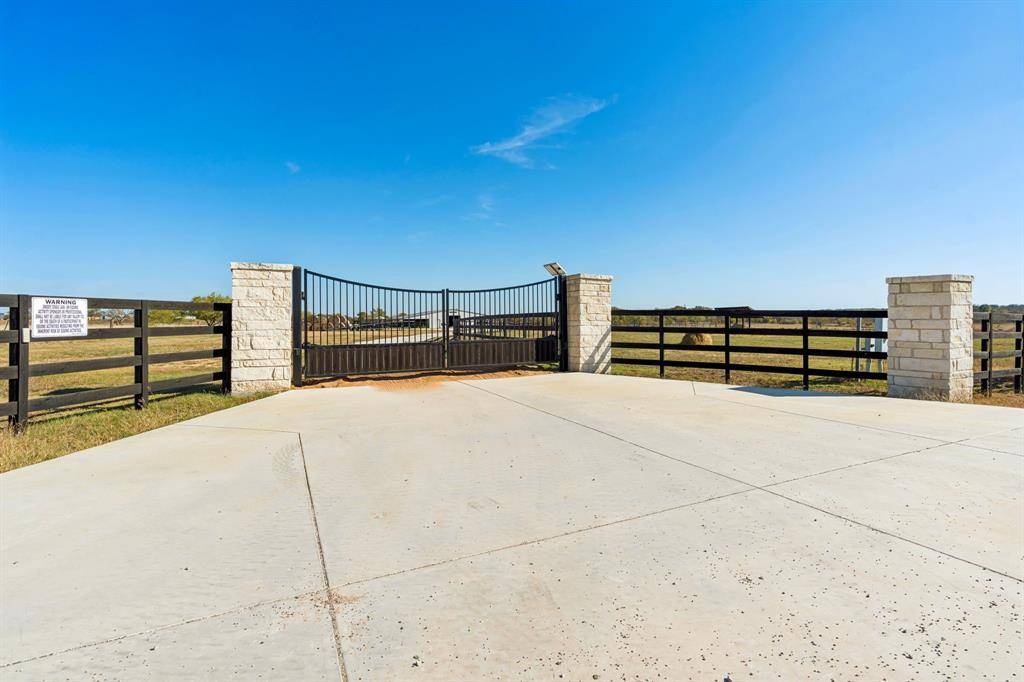 Justin, TX 76247,6095 Western Star Drive