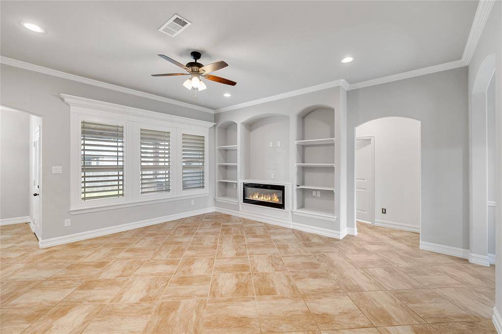 Grand Prairie, TX 75051,2434 Avenue A