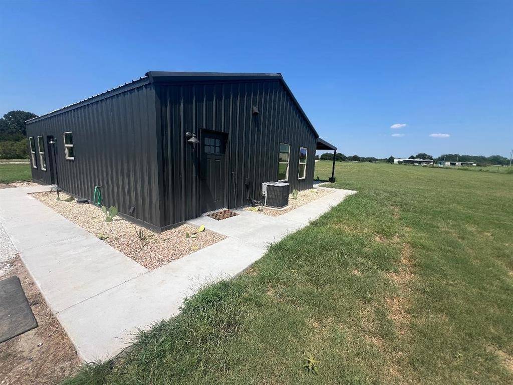 Aquilla, TX 76622,495 933