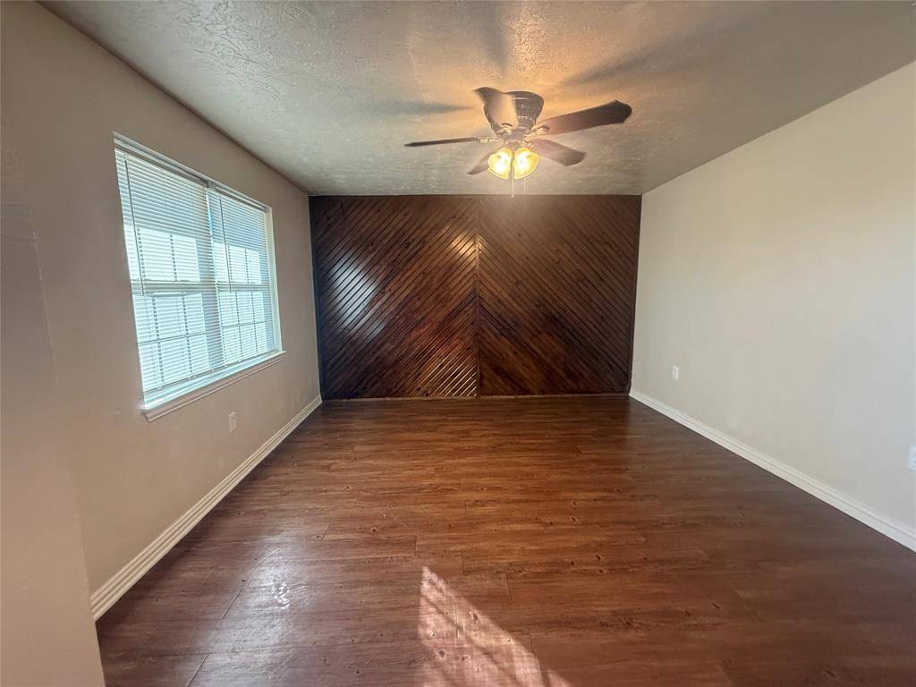 Dodd City, TX 75438,4043 Fm 897