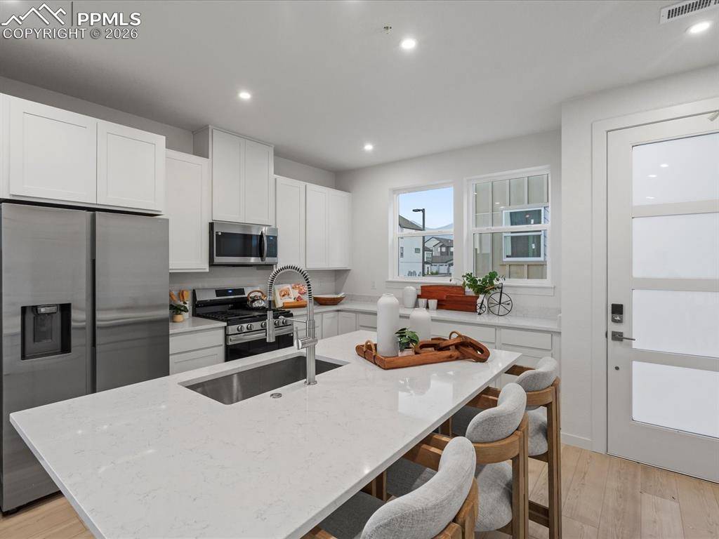 Colorado Springs, CO 80907,3354 Bivy PT