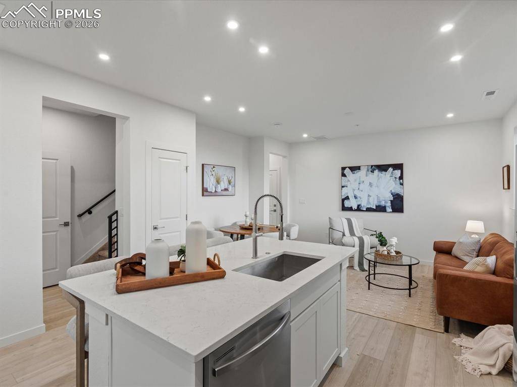 Colorado Springs, CO 80907,3354 Bivy PT