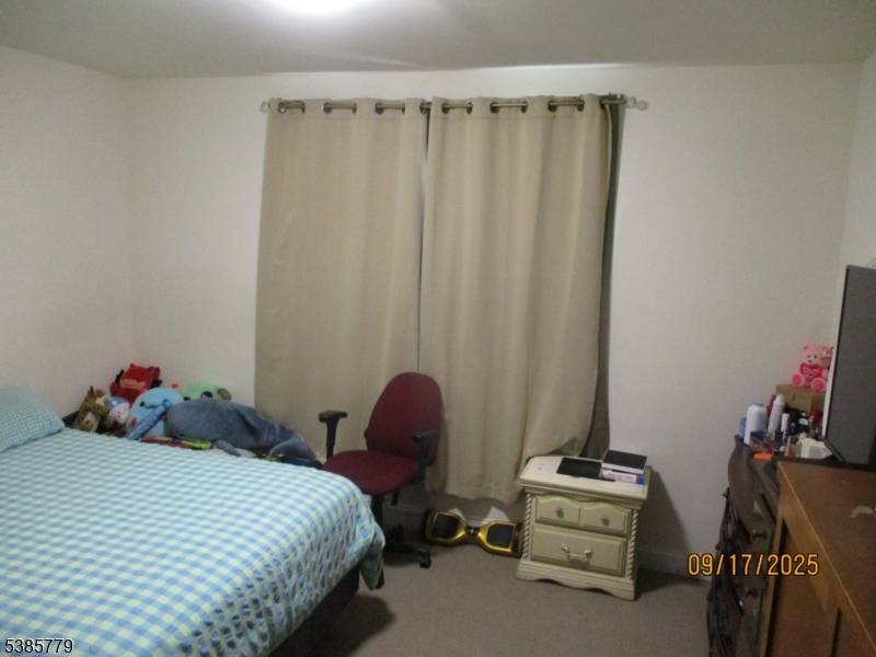 Newark City, NJ 07105,7 Kossuth St