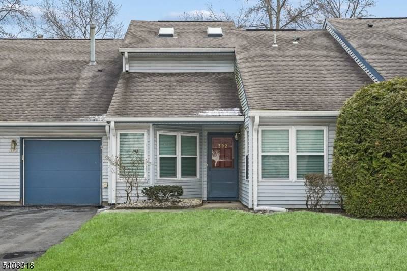 Englishtown Boro, NJ 07726,392 Bayberry Ct