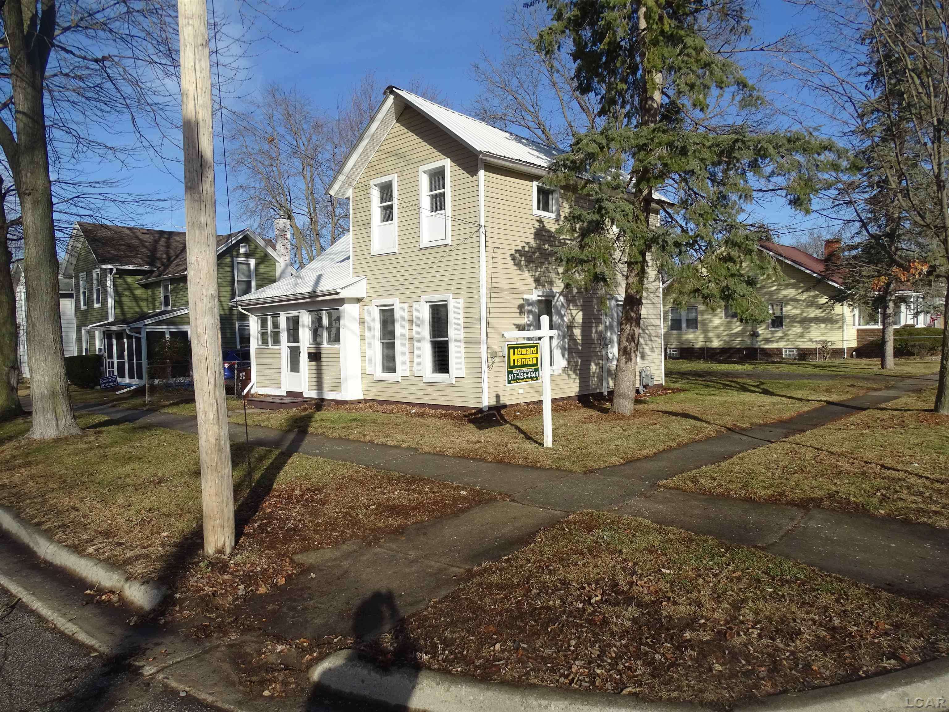 Adrian, MI 49221,423 E Butler ST