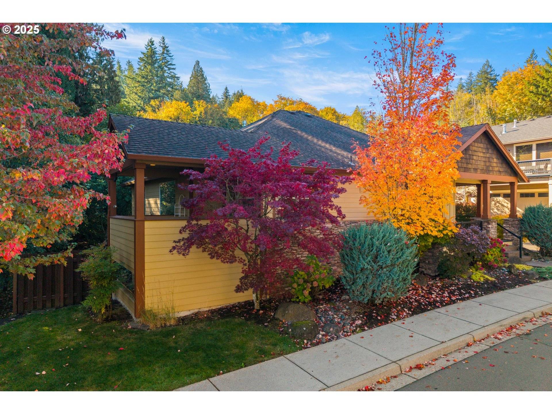 Gresham, OR 97080,242 SE 29TH ST